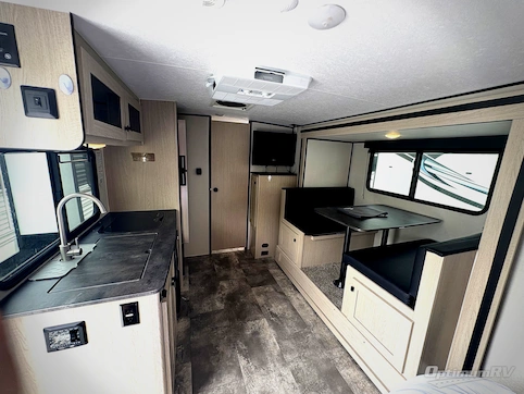 2023 Coachmen Apex Nano 203RBK RV Photo 2