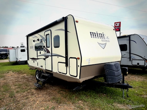 Used 2017 Forest River RV Rockwood Mini Lite 2104S Featured Photo