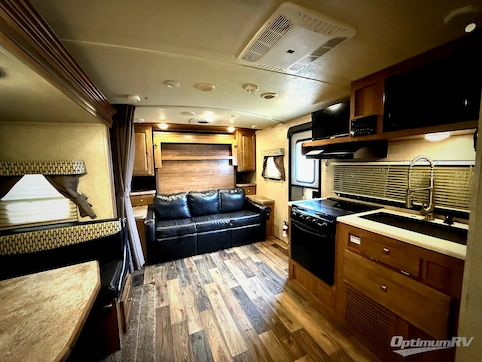 2017 Forest River Rockwood Mini Lite 2104S RV Photo 2