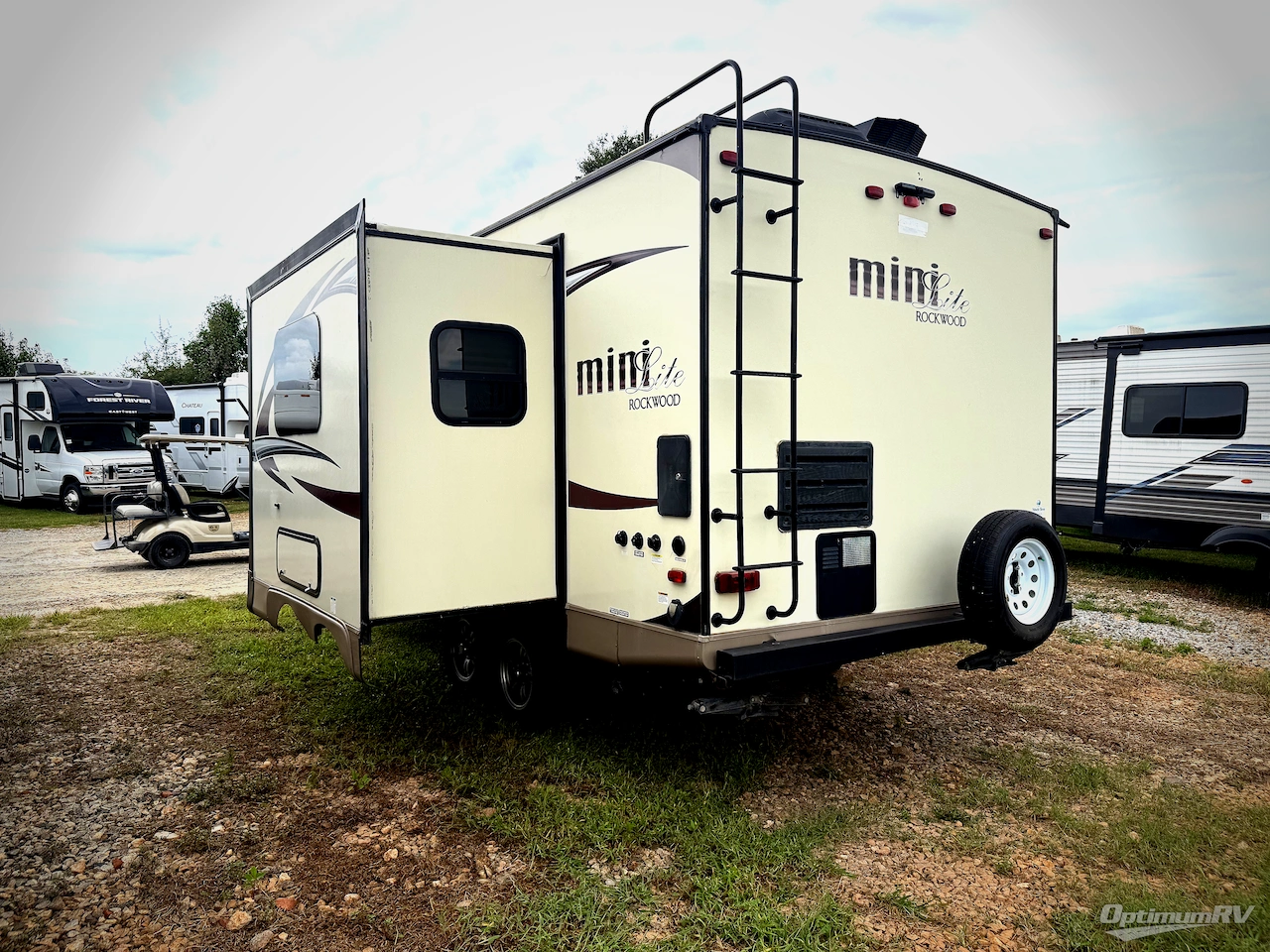2017 Forest River Rockwood Mini Lite 2104S Photo 3