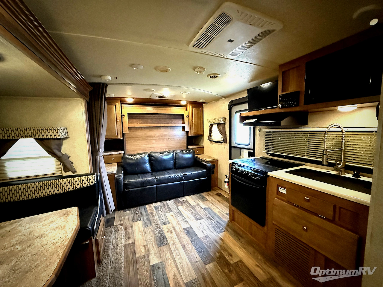 2017 Forest River Rockwood Mini Lite 2104S Photo 5