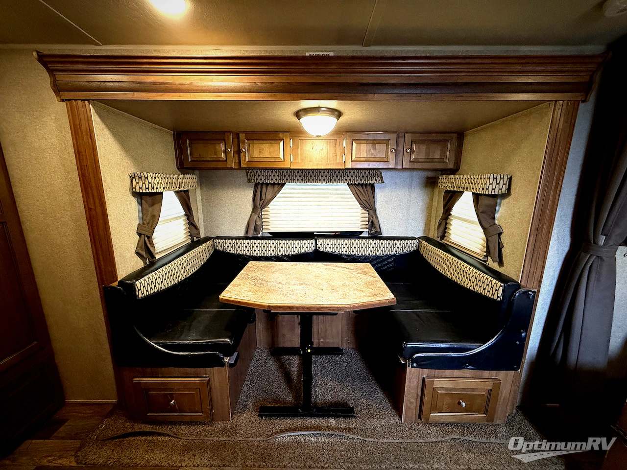 2017 Forest River Rockwood Mini Lite 2104S Photo 8