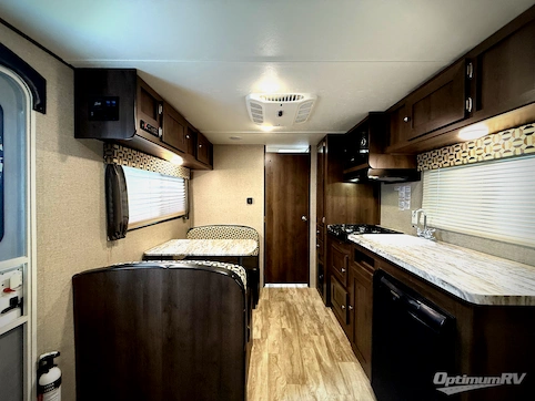 Used 2019 Shasta Shasta 18FQ Featured Photo