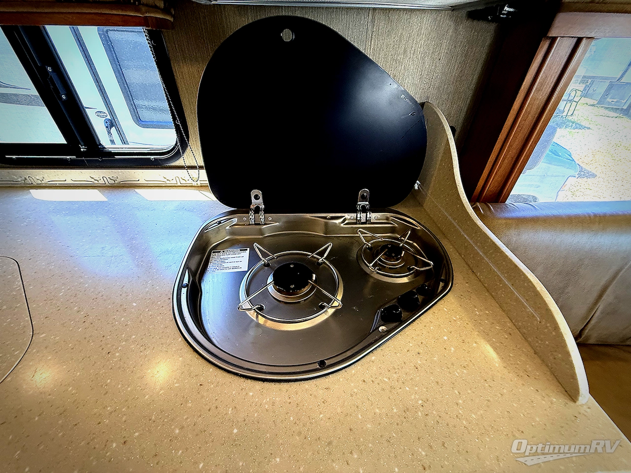 2013 Tiffin Allegro Breeze 32 BR Photo 8