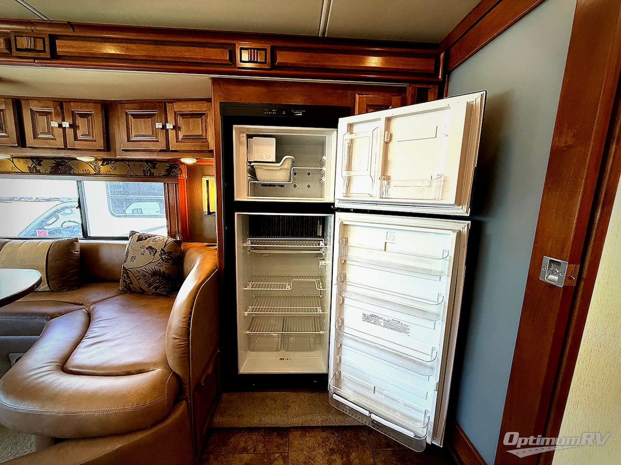 2013 Tiffin Allegro Breeze 32 BR Photo 11