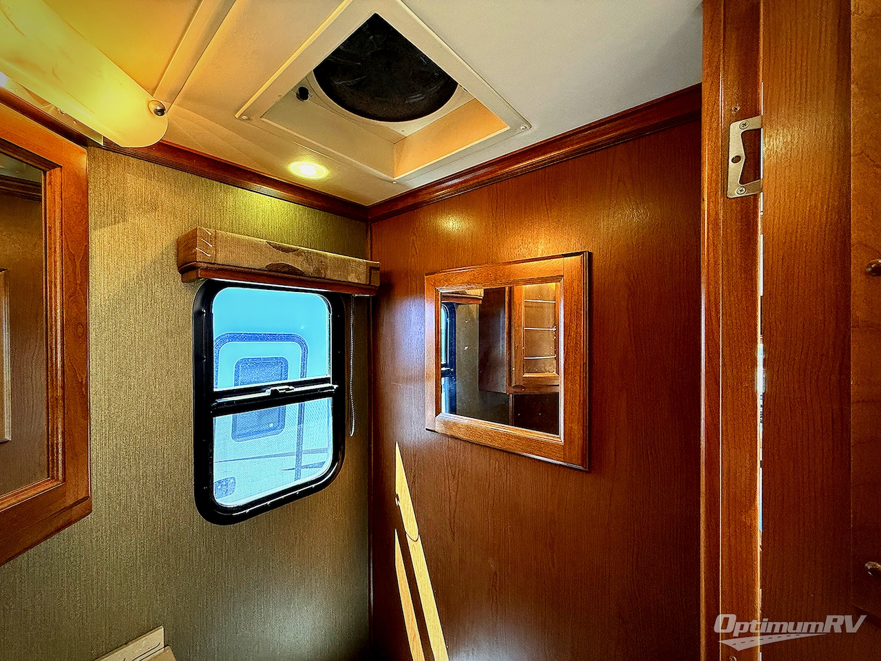 2013 Tiffin Allegro Breeze 32 BR Photo 17