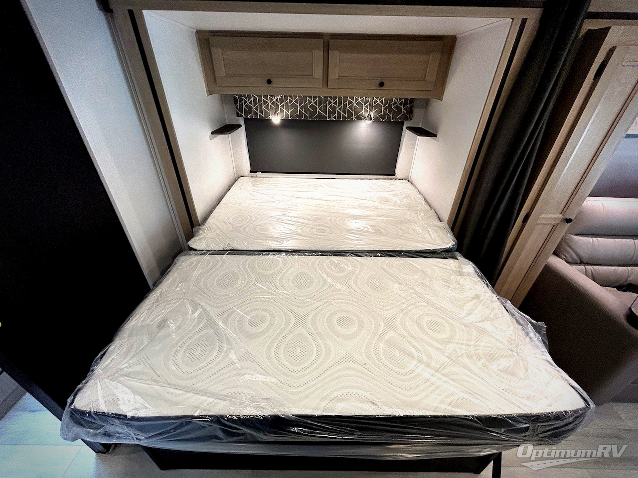 2026 Forest River Sunseeker Classic 2440DS Photo 15