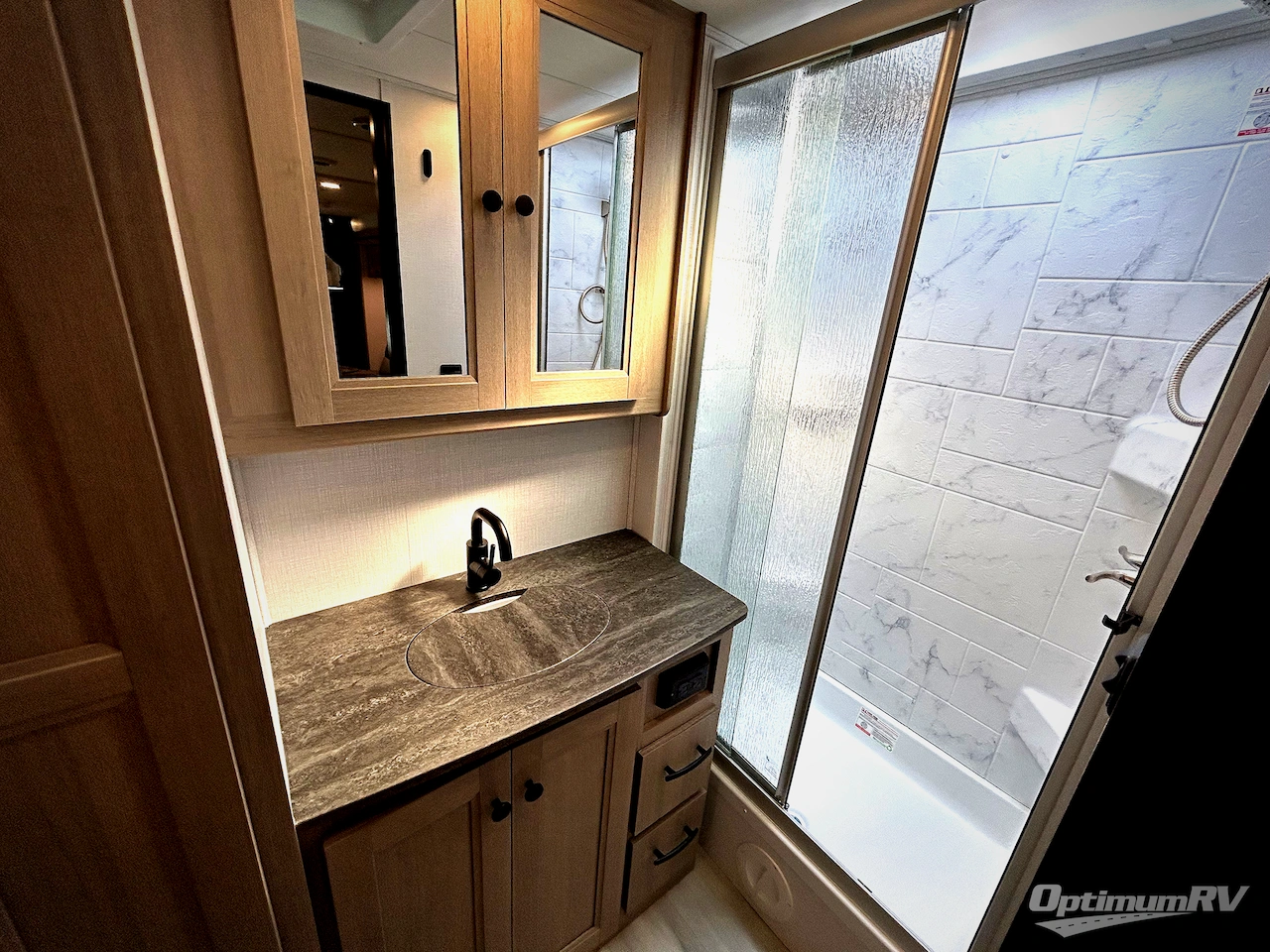 2026 Forest River Sunseeker Classic 2440DS Photo 17