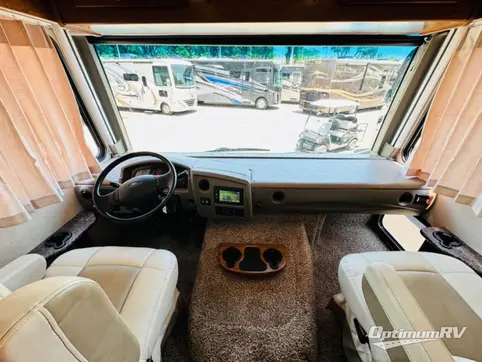 2017 Fleetwood Flair 31B RV Photo 2