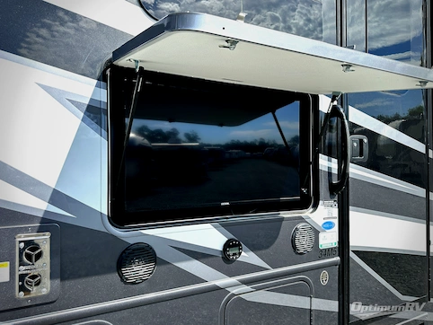 2025 Forest River Georgetown 5 Series 34M5 RV Photo 4