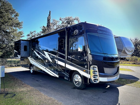 New 2025 Forest River Georgetown 5 Series 34M5 Featured Photo