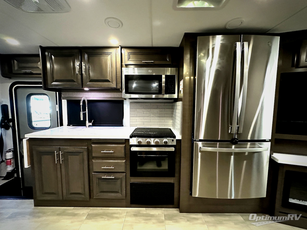 2025 Forest River Georgetown 5 Series 34M5 Photo 12