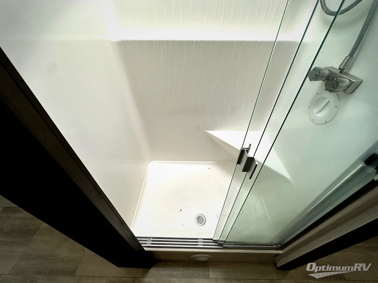 2025 Forest River Georgetown 5 Series 34M5 Photo 17