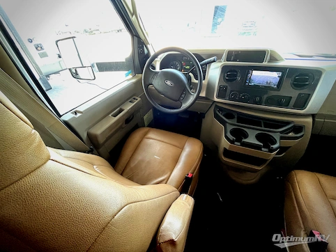 2016 Winnebago Spirit 31K RV Photo 3