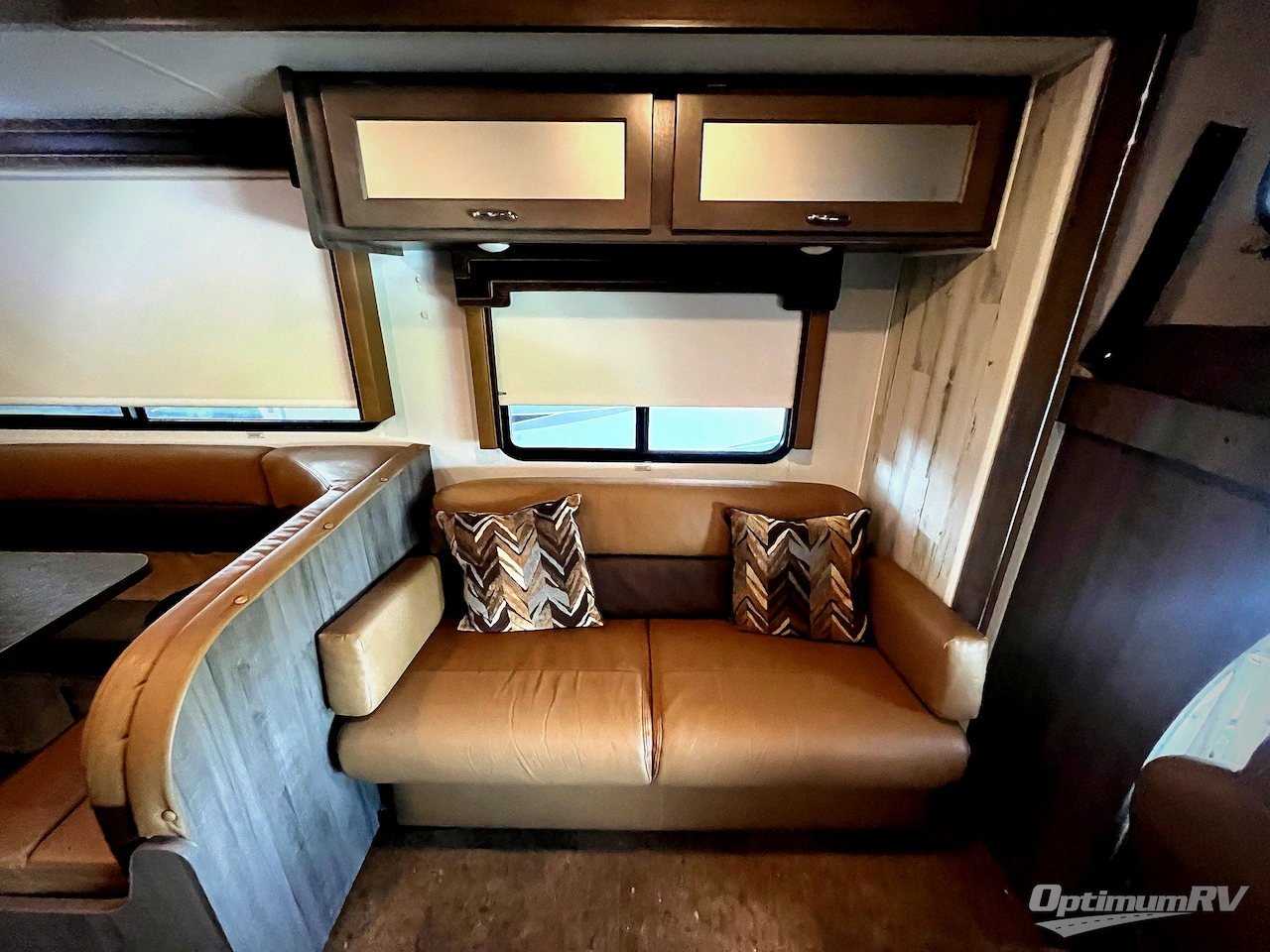 2016 Winnebago Spirit 31K Photo 9