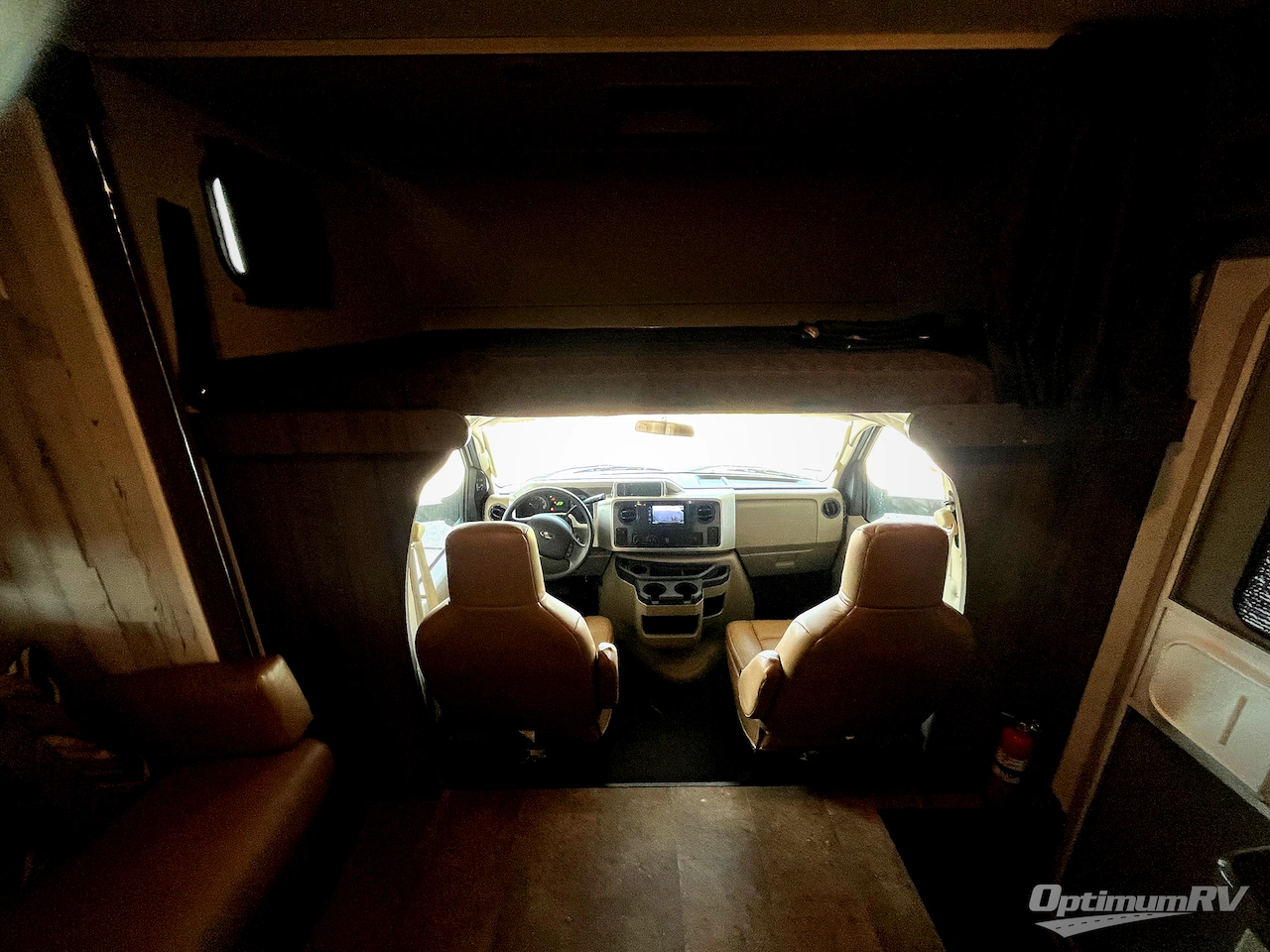 2016 Winnebago Spirit 31K Photo 10