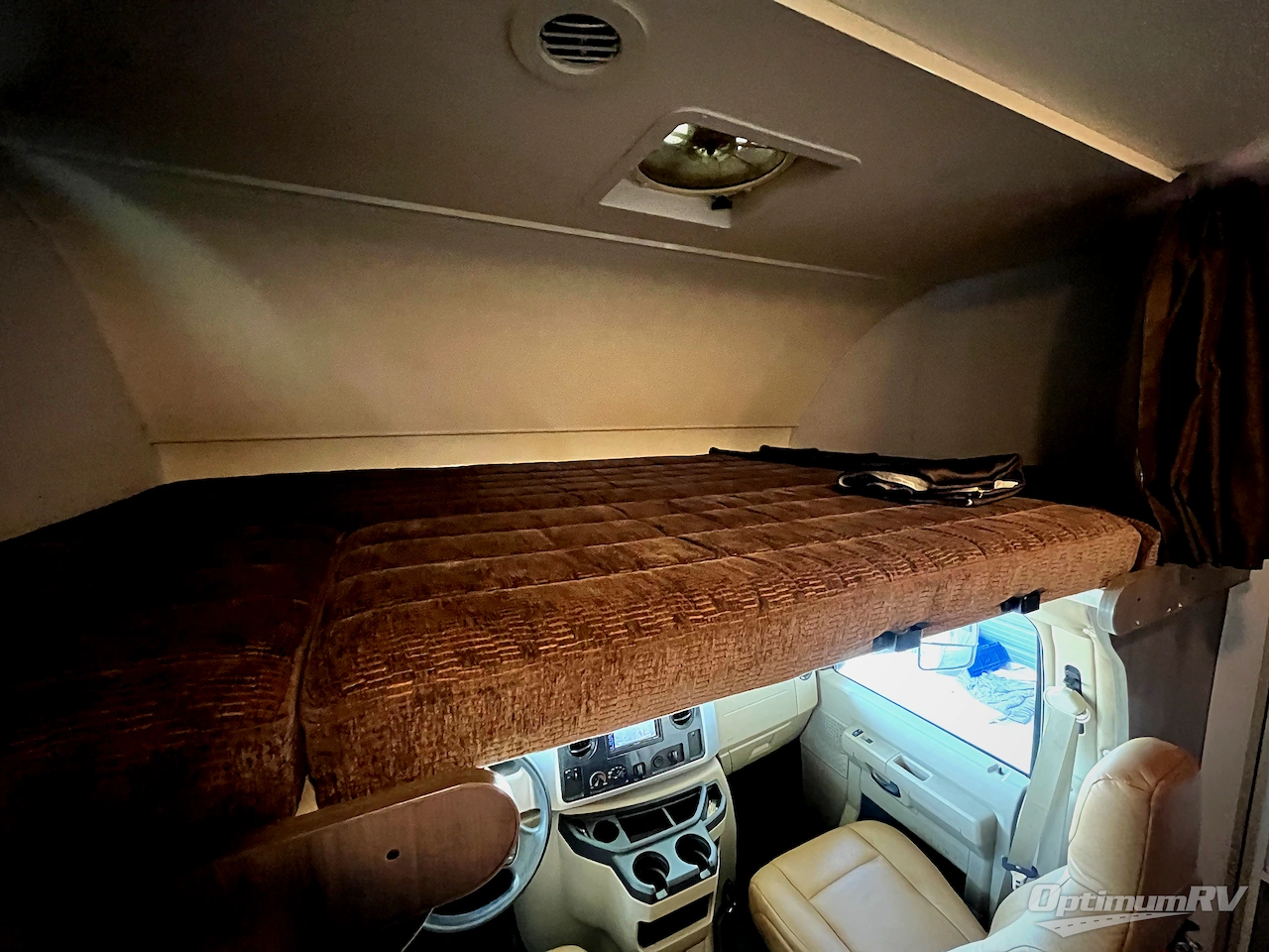 2016 Winnebago Spirit 31K Photo 11