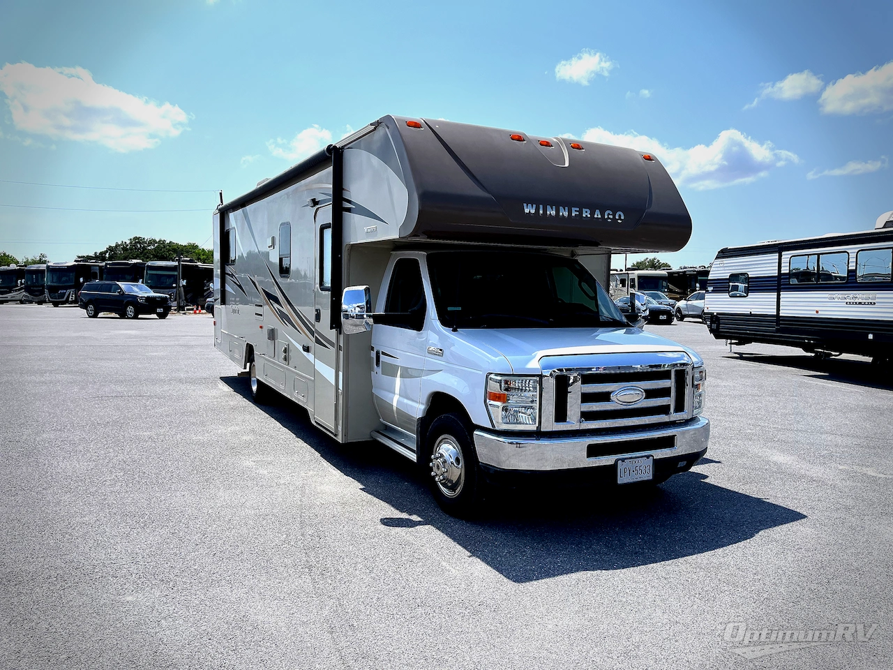 2016 Winnebago Spirit 31K Photo 1