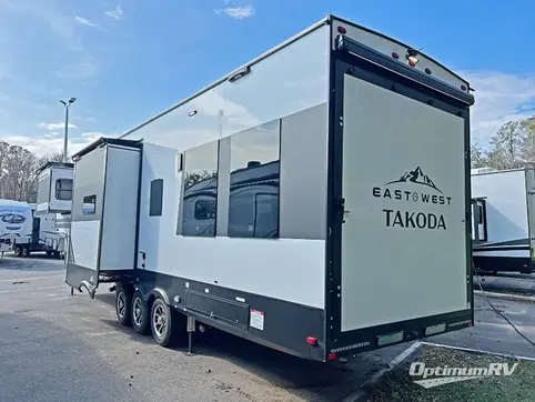 2024 East To West Takoda 350TH RV Photo 2