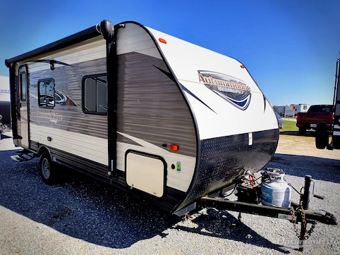 Used 2017 Starcraft Autumn Ridge Mini 18QB Featured Photo