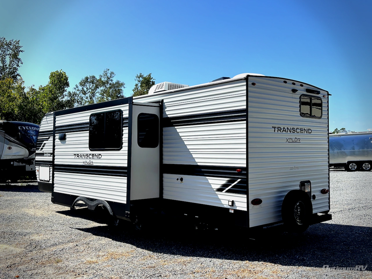 2026 Grand Design Transcend Xplor 26BHX Photo 3