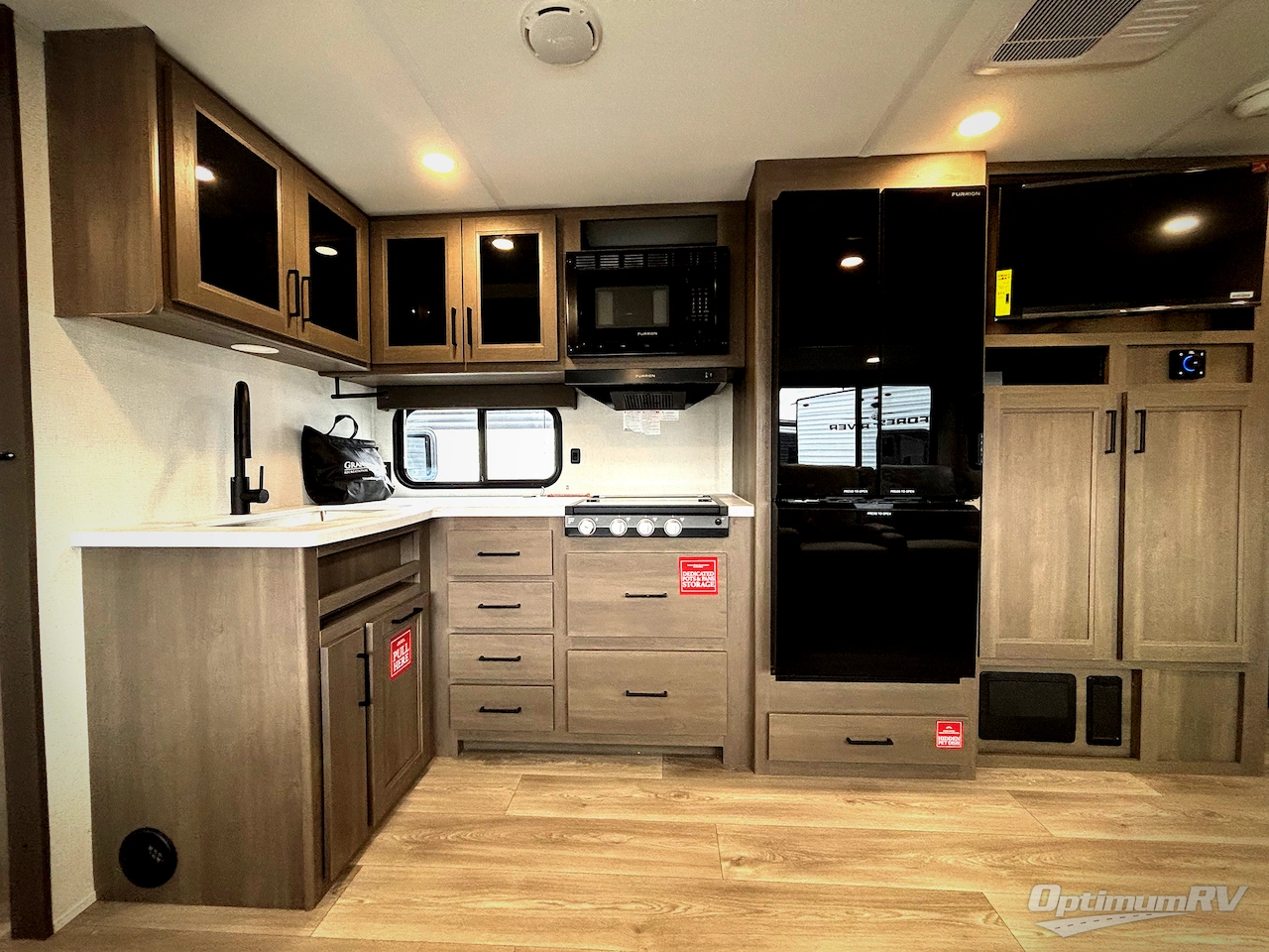 2026 Grand Design Transcend 305BHT Photo 12