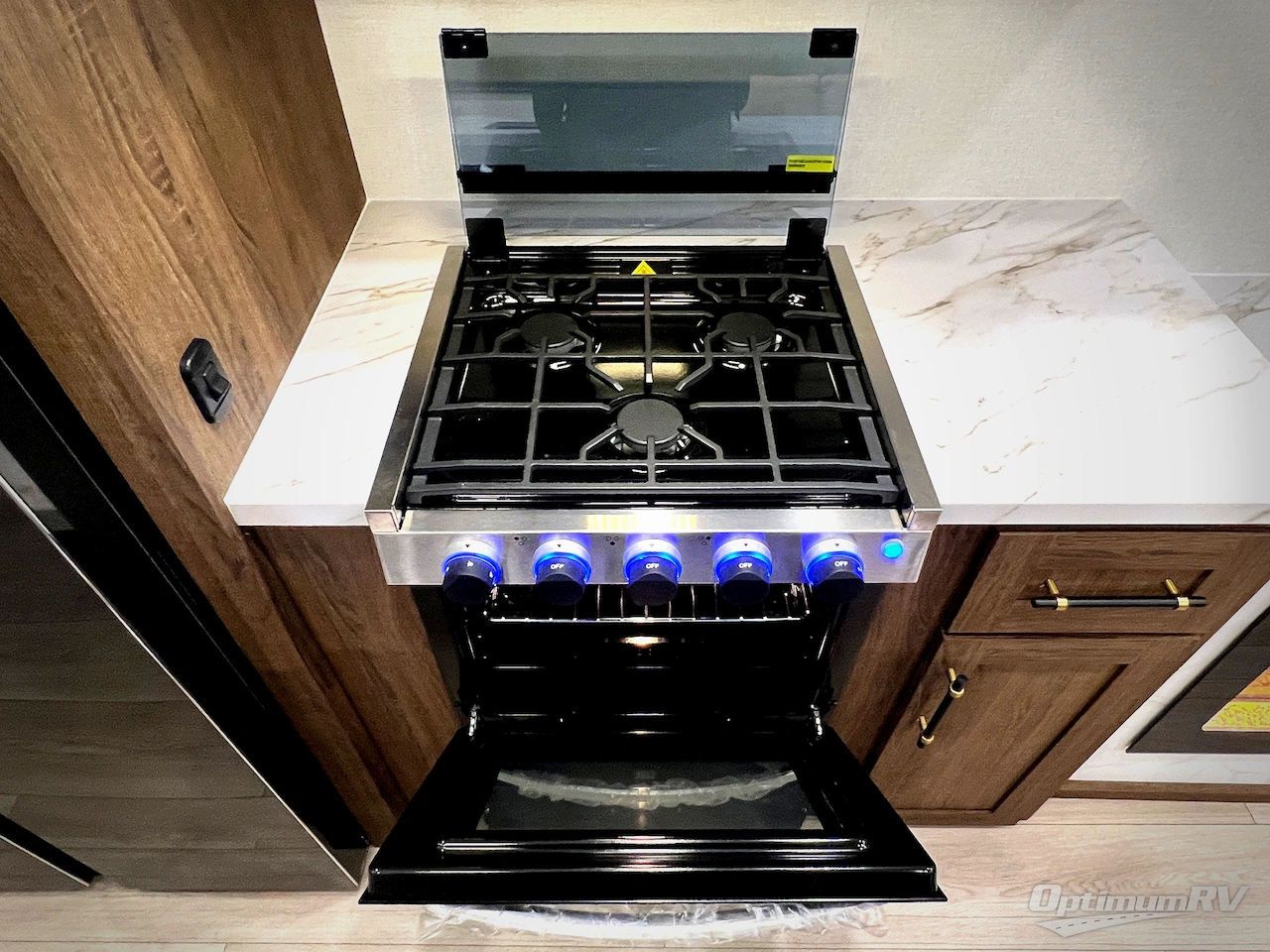 2026 CrossRoads Hampton 37FL Photo 19