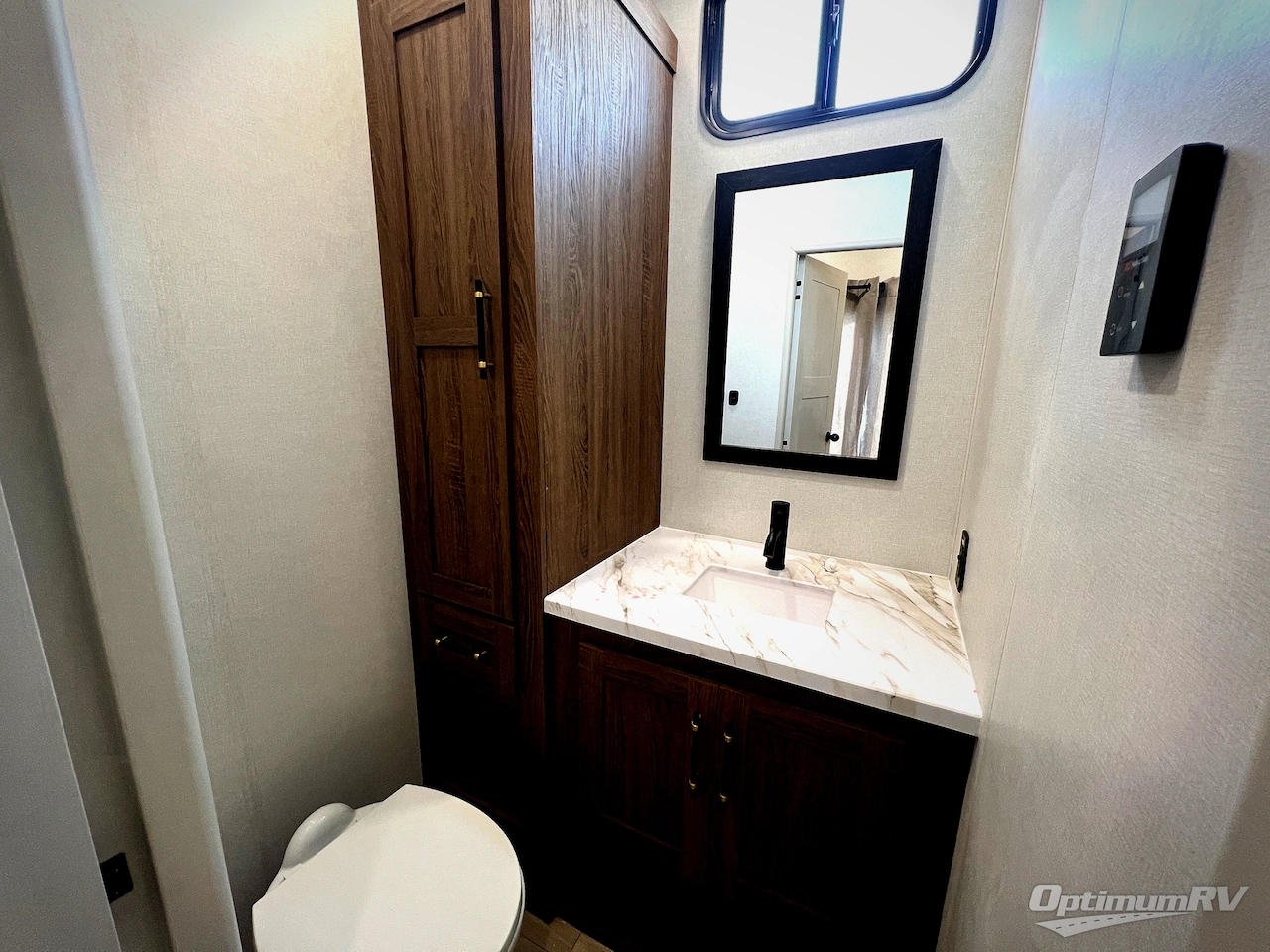 2026 CrossRoads Hampton 37FL Photo 28