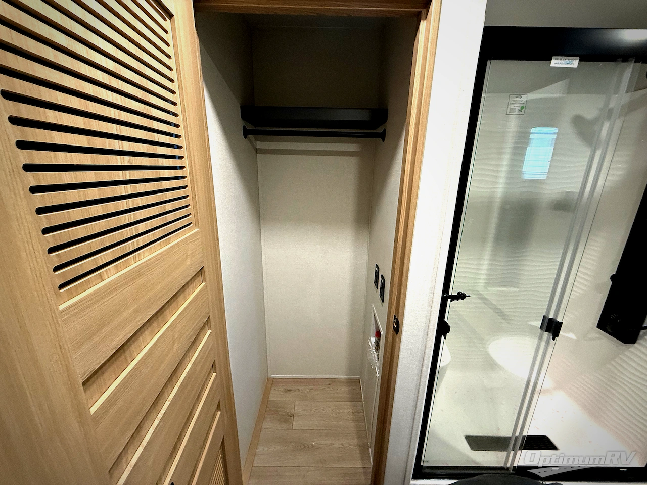 2026 CrossRoads Hampton 410PVL Photo 10