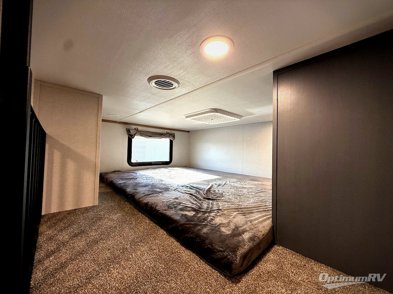 2026 CrossRoads Hampton 410PVL Photo 13