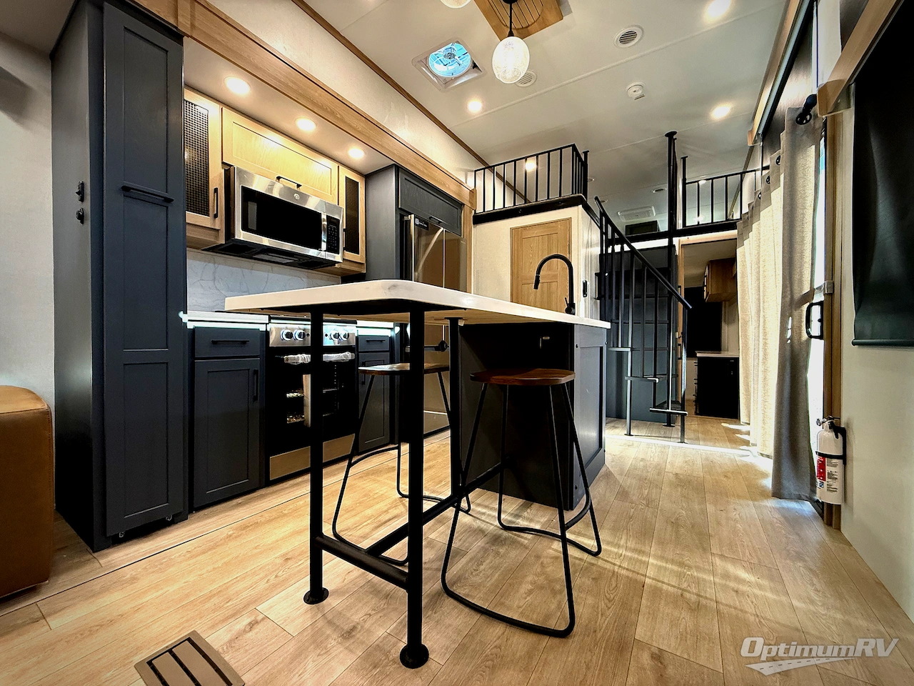 2026 CrossRoads Hampton 410PVL Photo 17