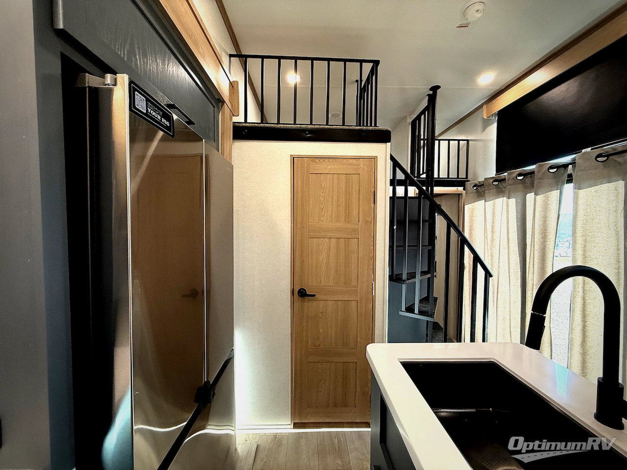 2026 CrossRoads Hampton 410PVL Photo 22