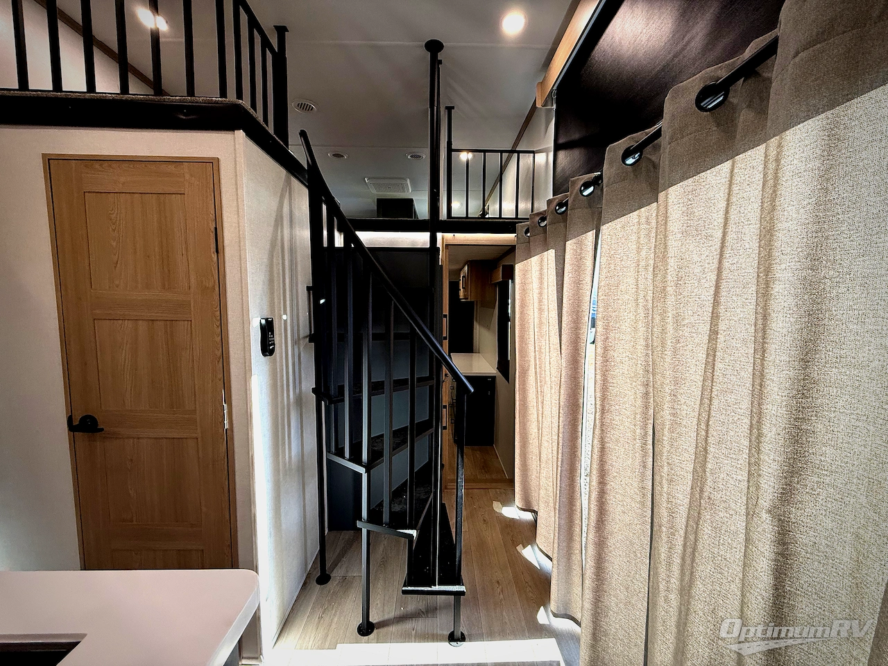 2026 CrossRoads Hampton 410PVL Photo 25