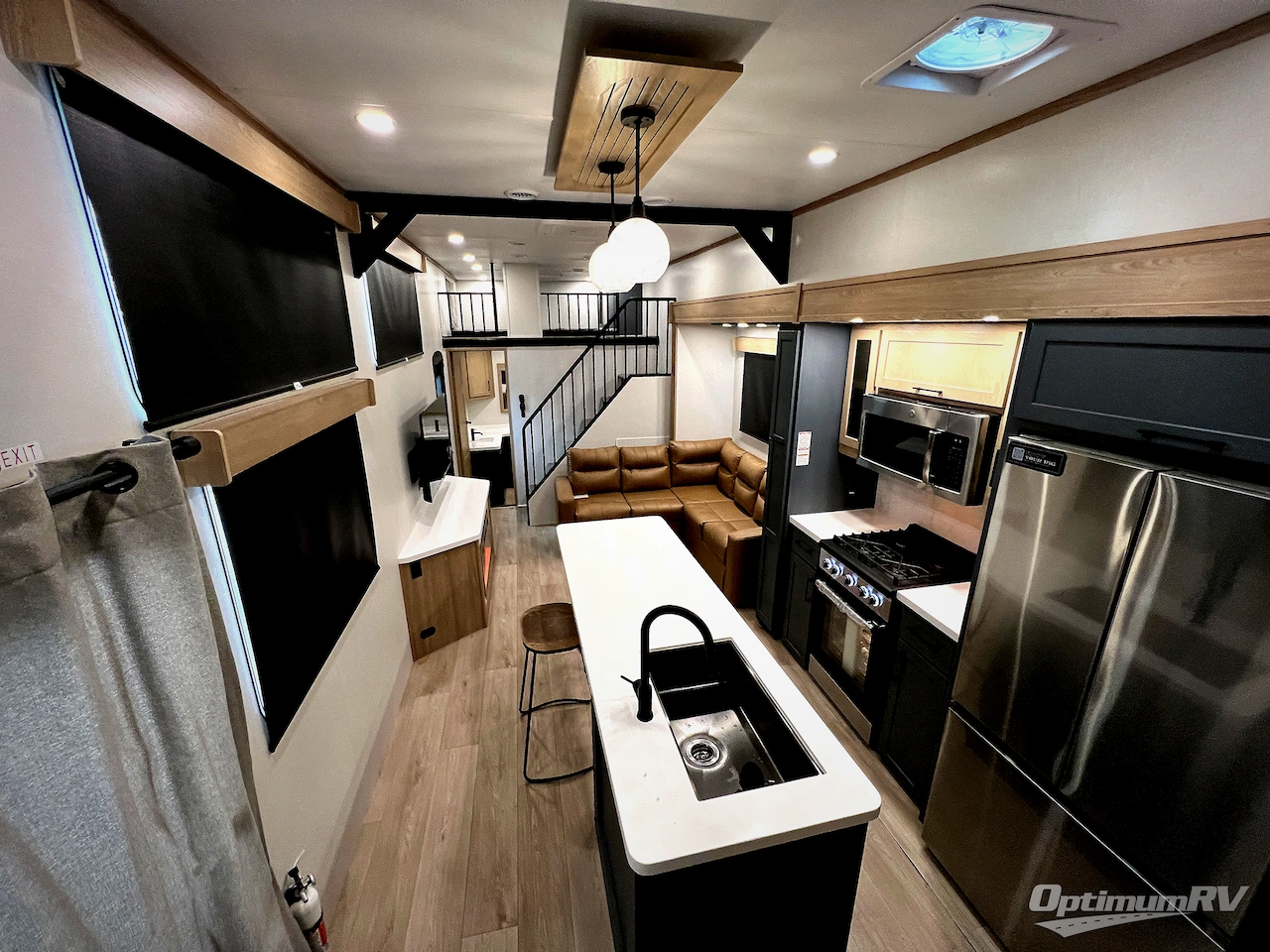 2026 CrossRoads Hampton 410PVL Photo 4