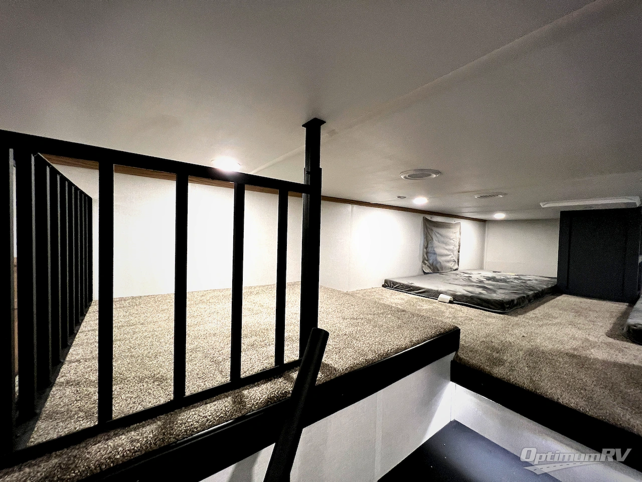 2026 CrossRoads Hampton 410PVL Photo 7