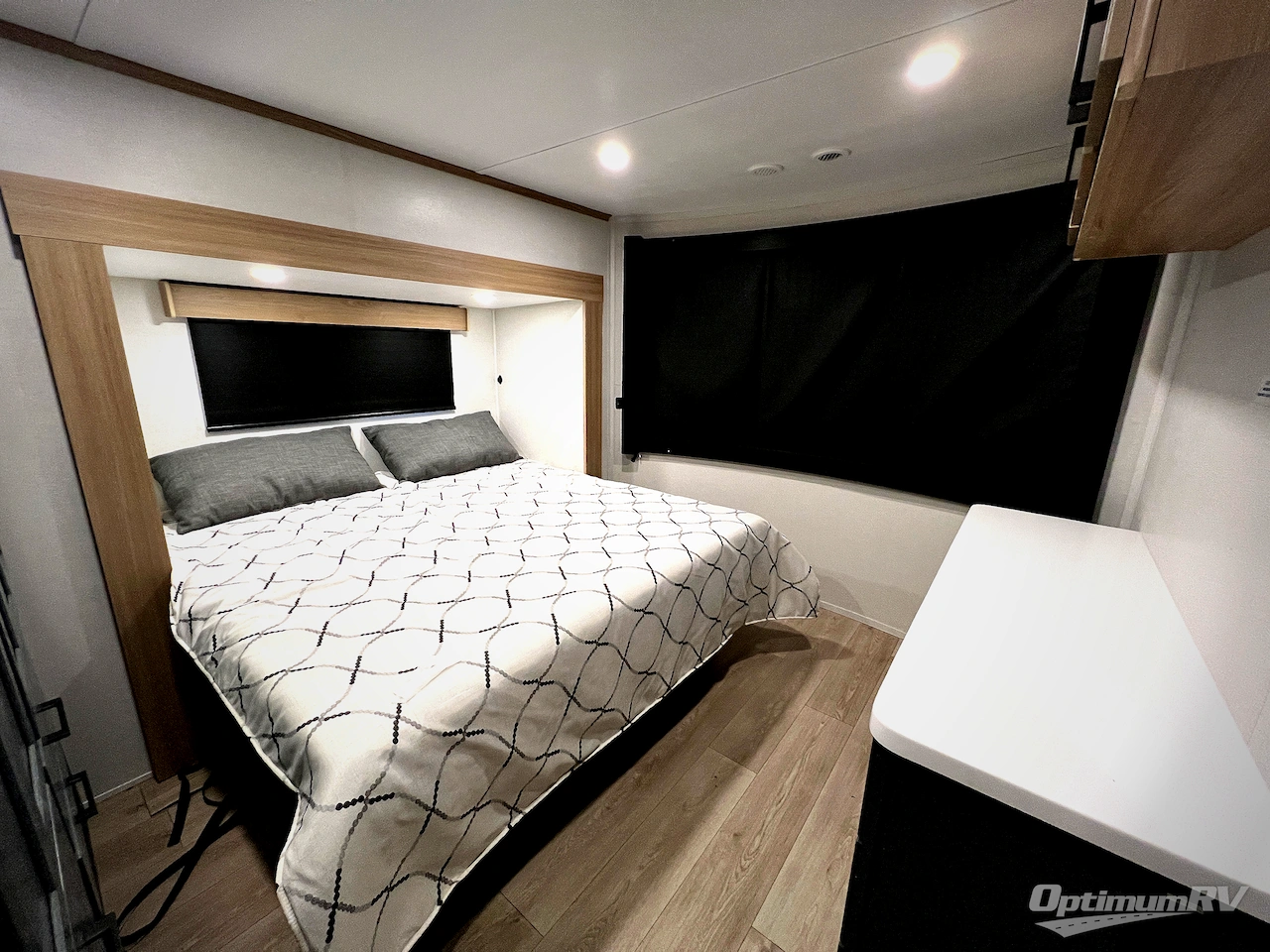 2026 CrossRoads Hampton 410PVL Photo 11