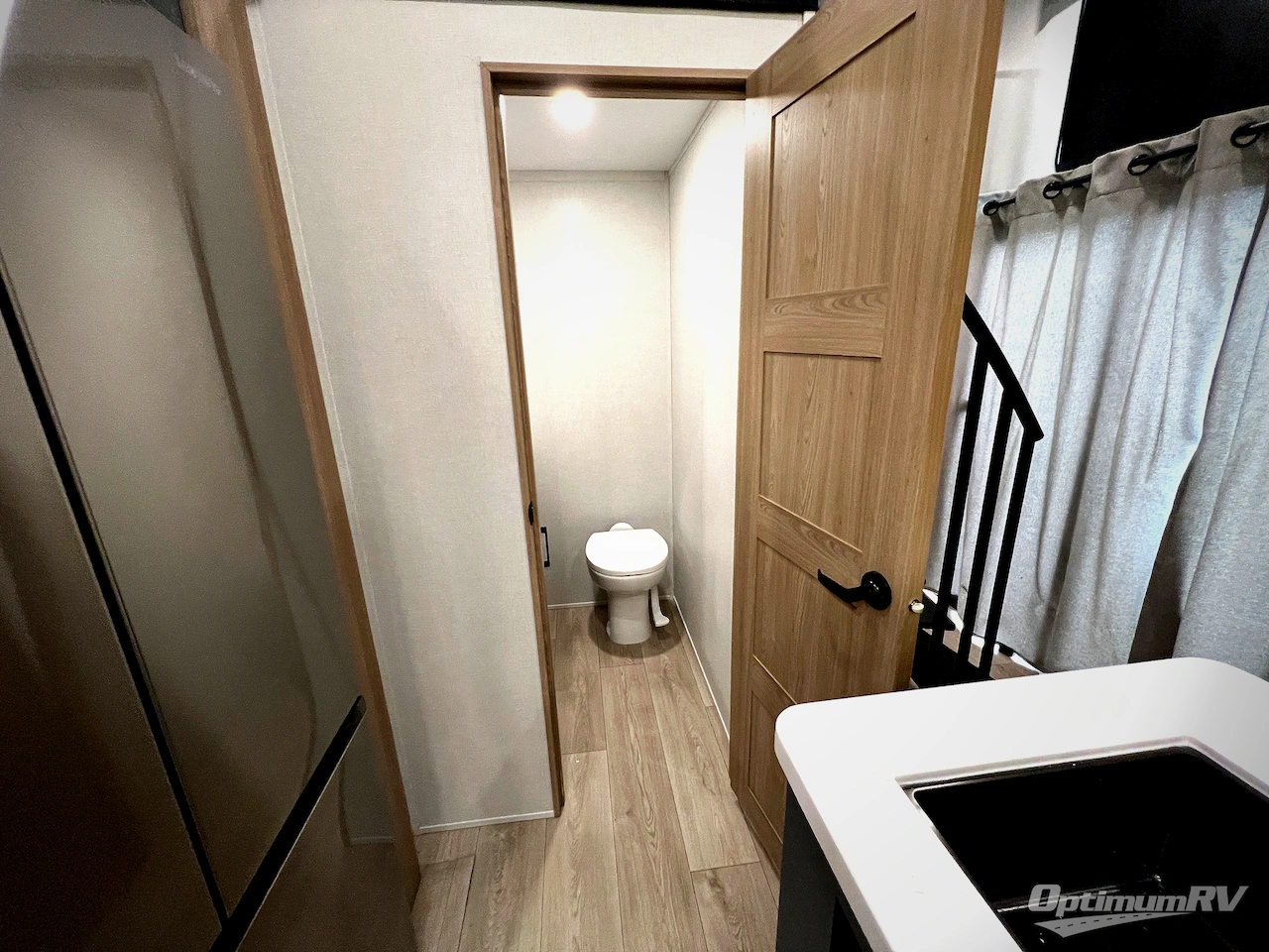 2026 CrossRoads Hampton 410PVL Photo 28