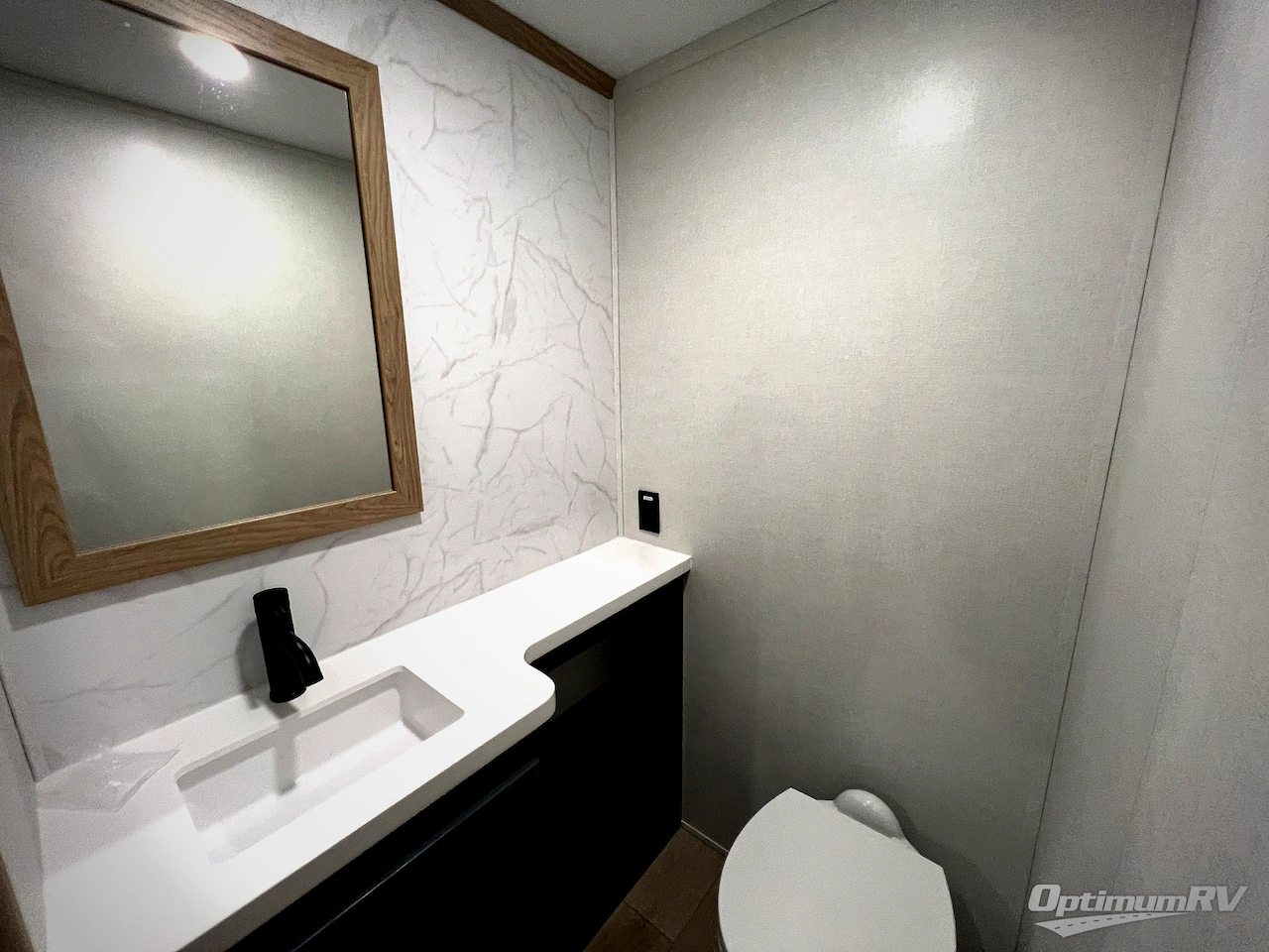 2026 CrossRoads Hampton 410PVL Photo 29