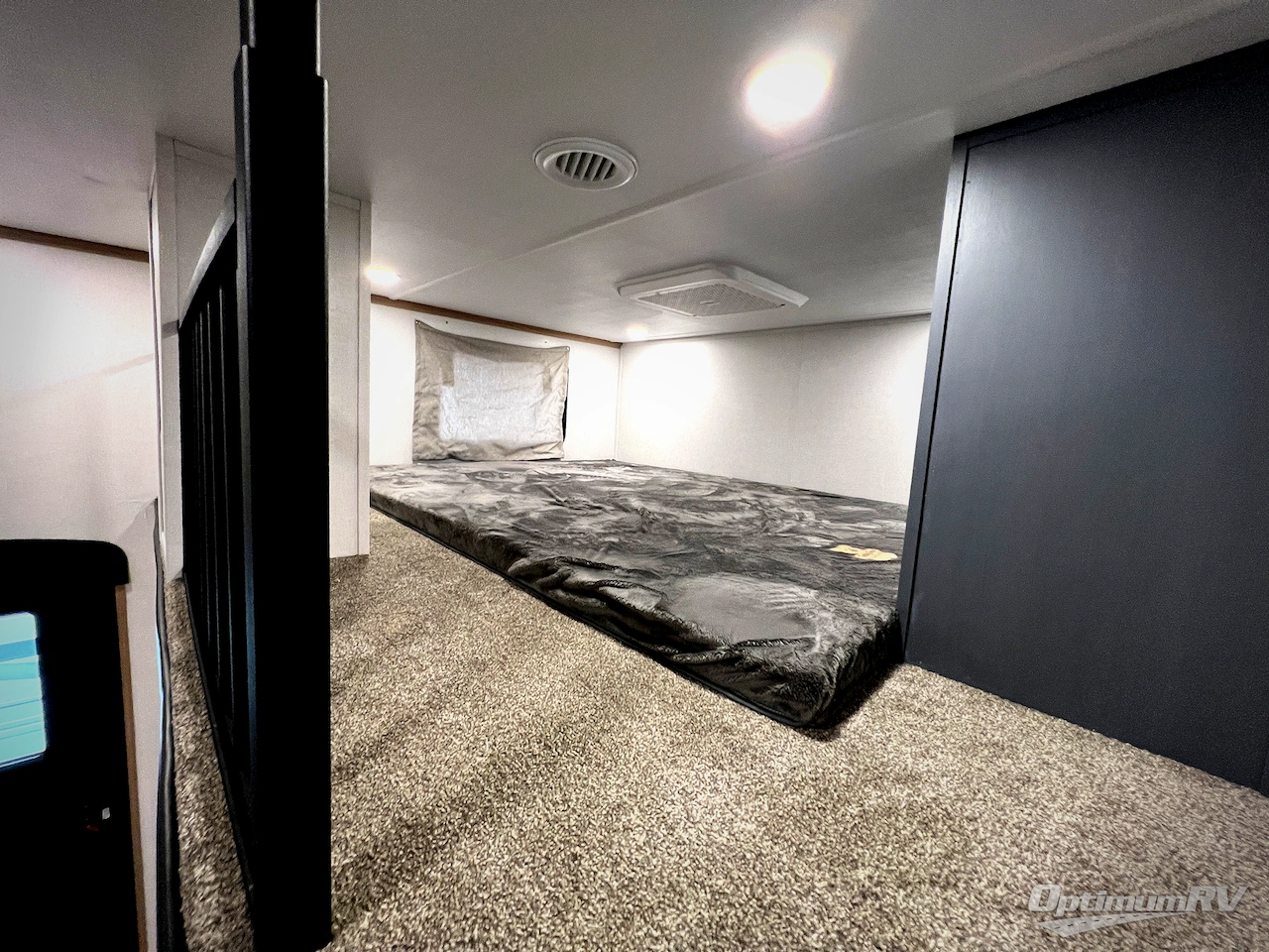 2026 CrossRoads Hampton 410PVL Photo 44