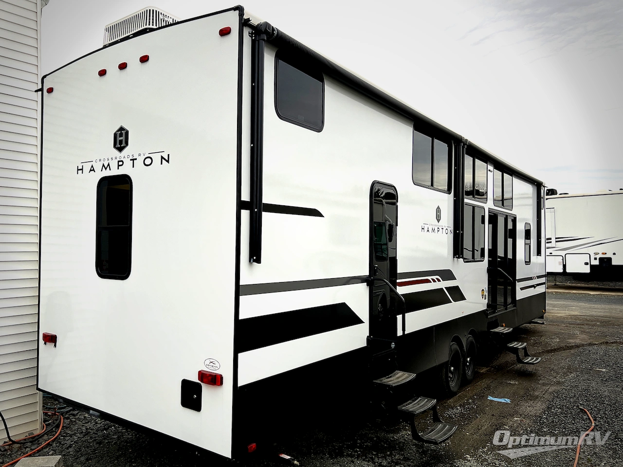 2026 CrossRoads Hampton 410PVL Photo 2