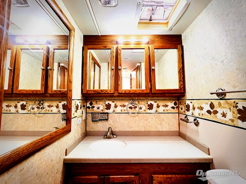 2004 Tiffin Allegro Bay 37DB RV Floorplan Photo