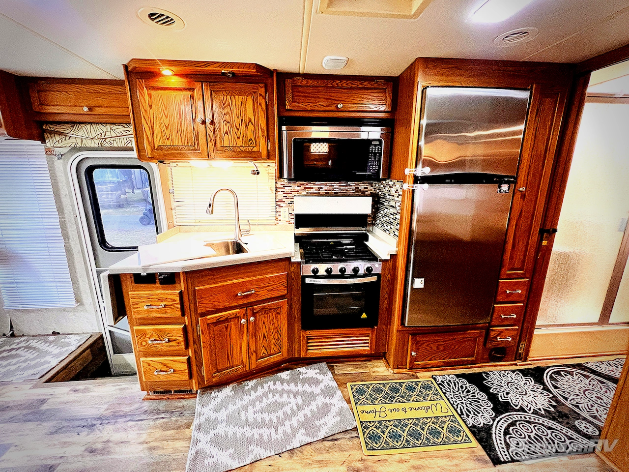 2004 Tiffin Allegro Bay 37DB Photo 11