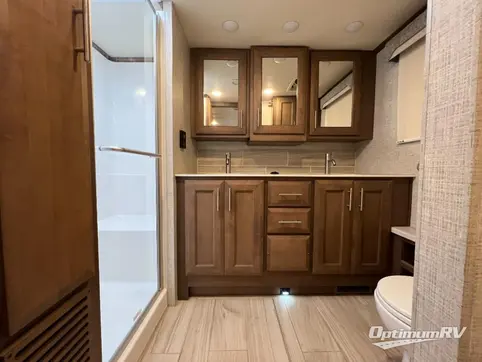 2022 Thor Aria 4000 RV Photo 4