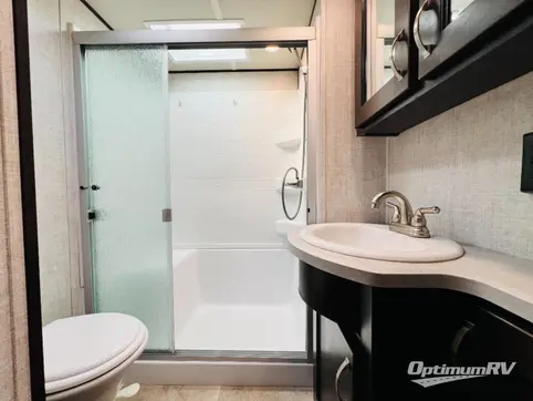 2021 Palomino Columbus Compass 298RLC RV Photo 4
