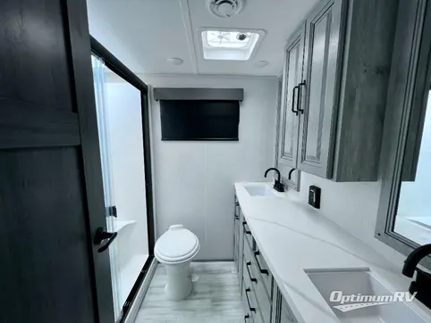 2024 Keystone alpine 3303CK RV Photo 4