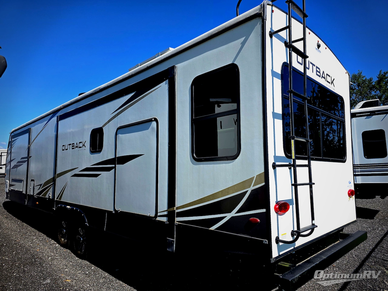 2023 Keystone Outback 328RL Photo 3