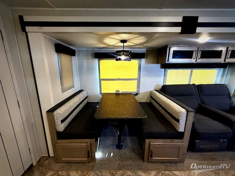 2023 Palomino Puma 28RKQS RV Photo 2