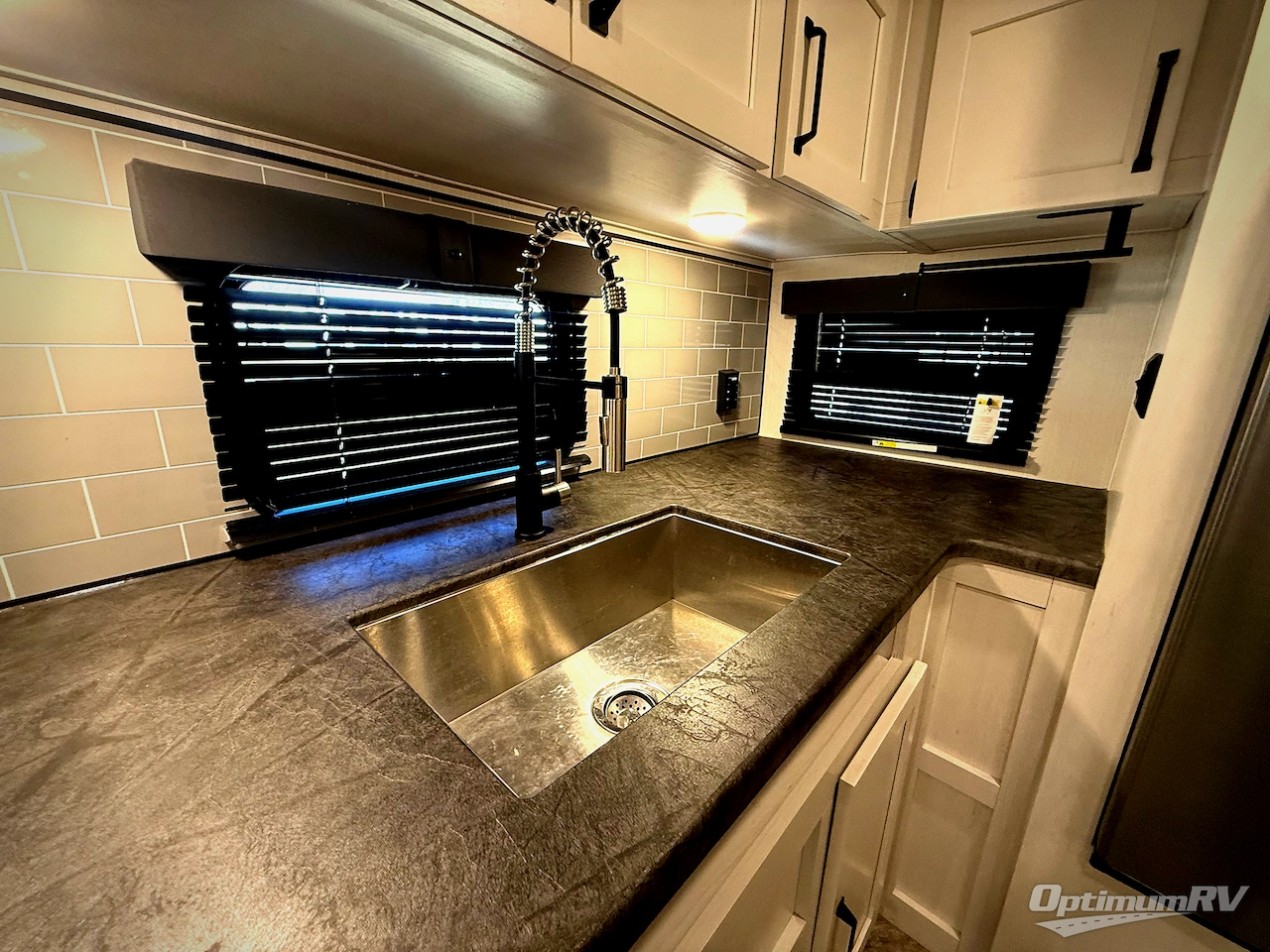 2023 Palomino Puma 28RKQS Photo 9