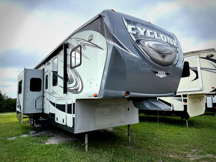2012 Heartland Cyclone 3950 RV Photo 1