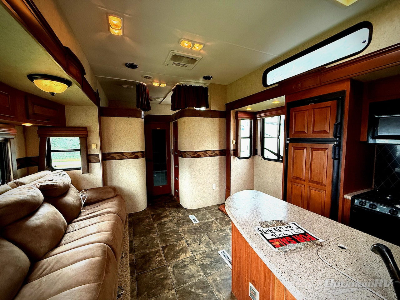 2012 Heartland Cyclone 3950 Photo 4